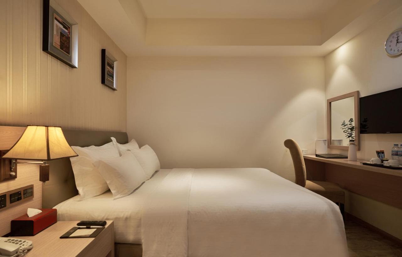 Sky Gem Hotel Sora Хошимин Экстерьер фото