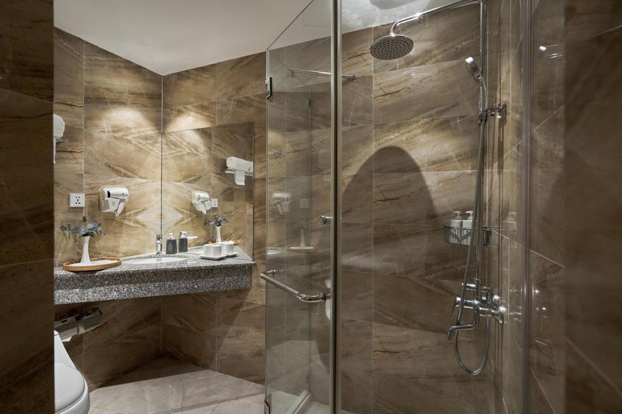Sky Gem Hotel Sora Хошимин Экстерьер фото