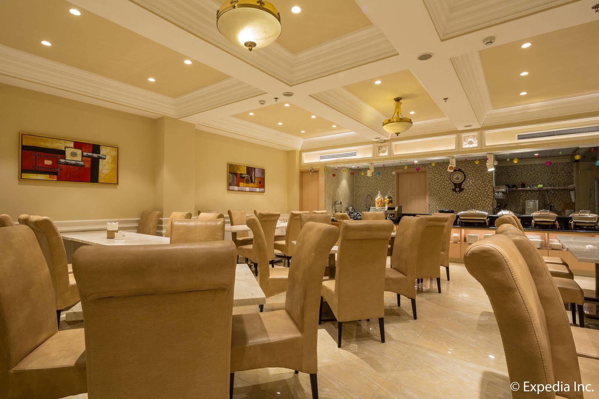 Sky Gem Hotel Sora Хошимин Экстерьер фото