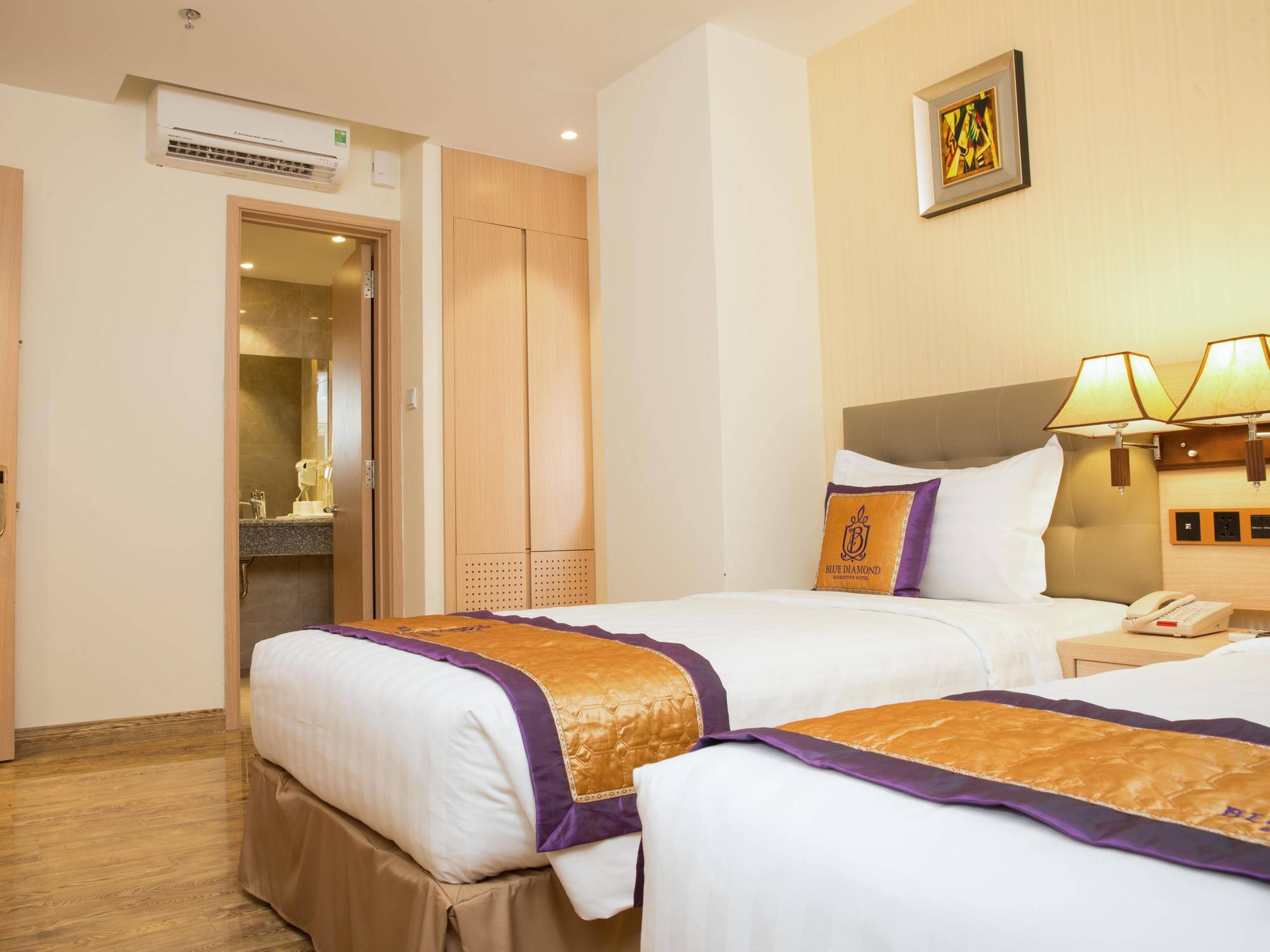 Sky Gem Hotel Sora Хошимин Экстерьер фото